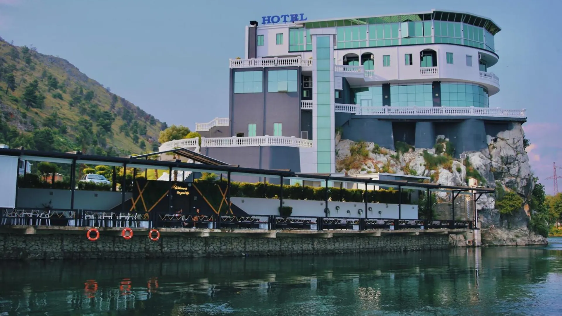 Prince Of Lake Hotel Canaj Albania